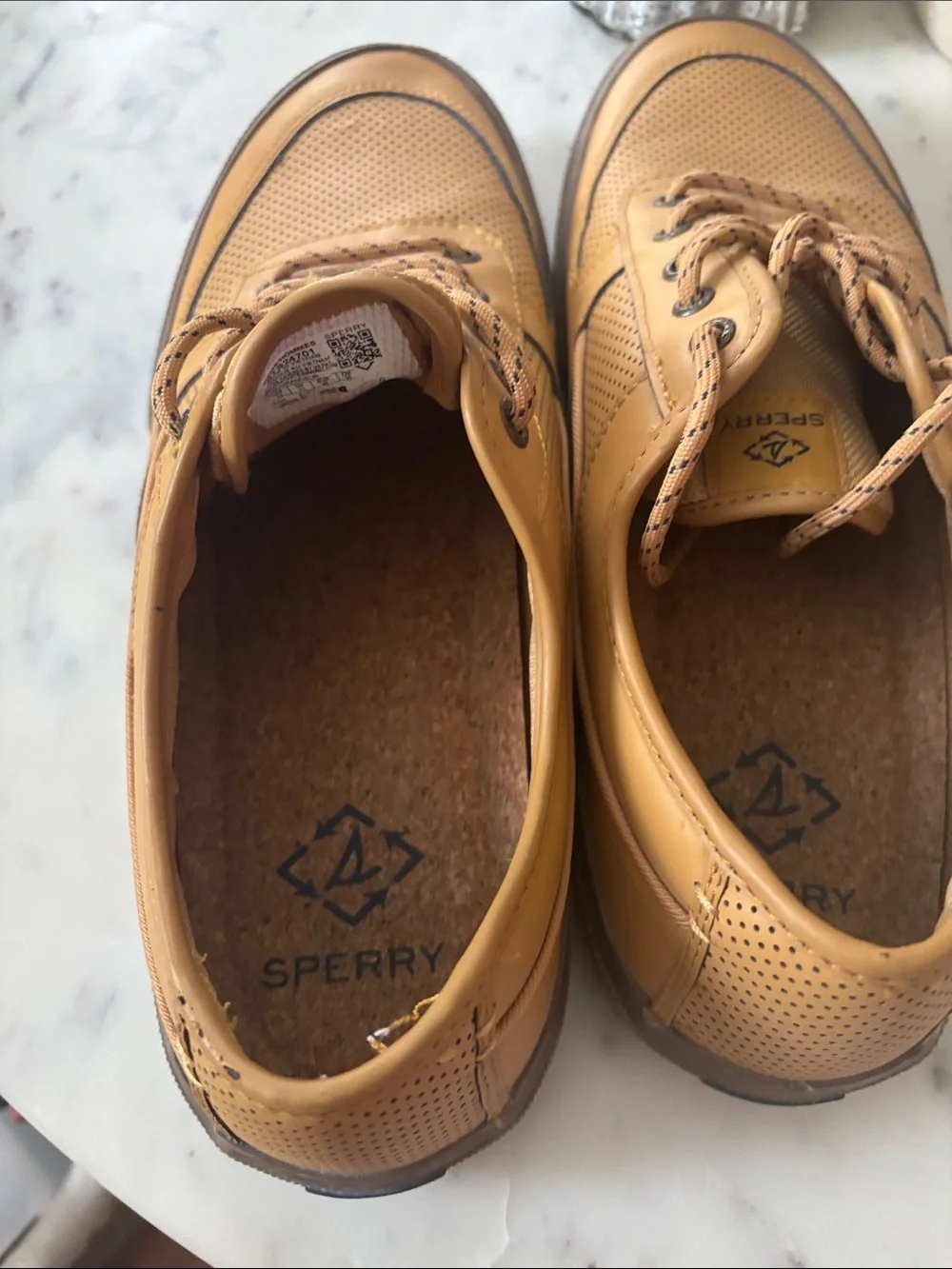 Sperry men’s lace